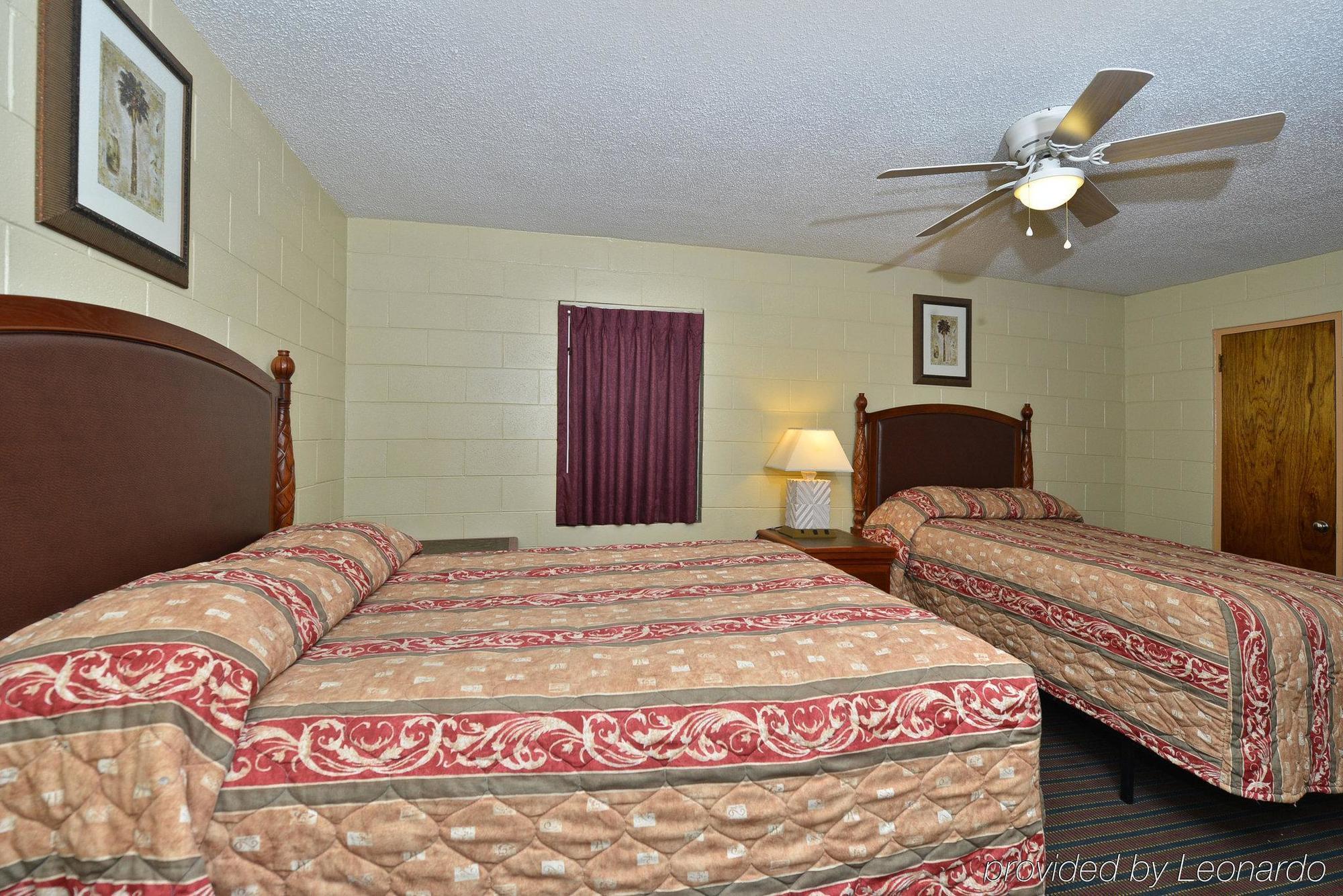 Savannah Inn And Suites Savannah Port Area Port Wentworth Eksteriør billede