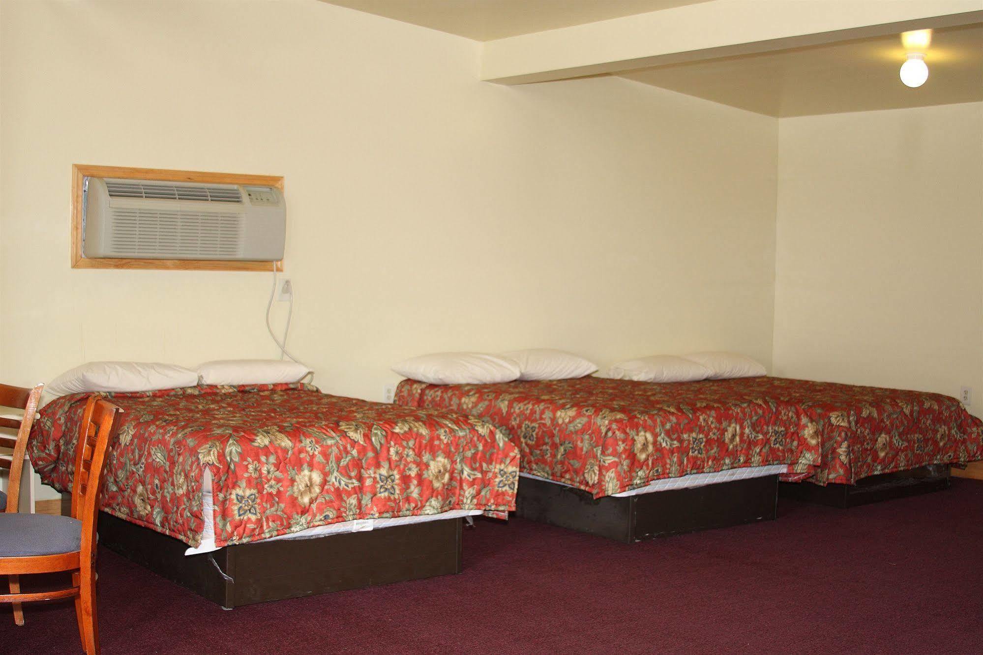 Savannah Inn And Suites Savannah Port Area Port Wentworth Eksteriør billede